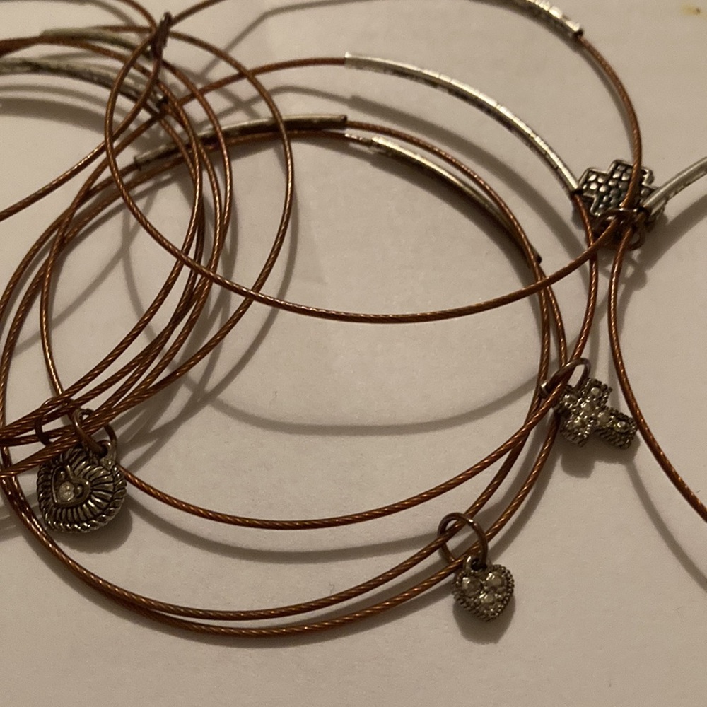 Interlocked Flexible Wire Bangle Bracelets - image 6